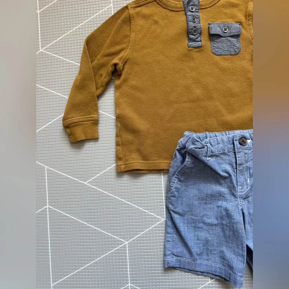 Old Navy|Baby boy/toddler Kids set,Mustard Long Sleeve Top w Chambray Shorts•5T